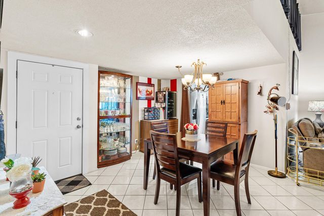 2561 Boundbrook Boulevard 209, Palm Springs, FL 33406