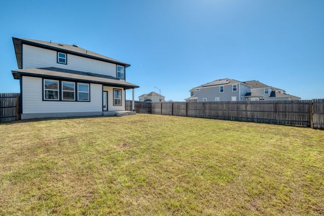 340 Black Opal DR, Jarrell, TX 76537