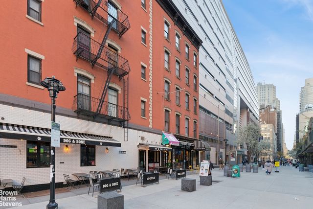330 3rd Ave Apt 14L, New York City, NY 10010