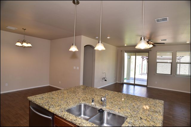 2200 Willie Mier Street, El Paso, TX 79911
