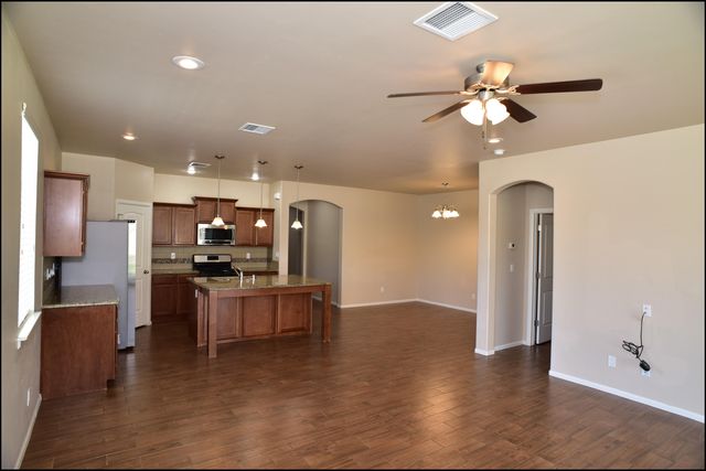 2200 Willie Mier Street, El Paso, TX 79911