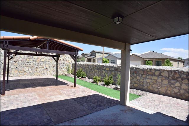 2200 Willie Mier Street, El Paso, TX 79911