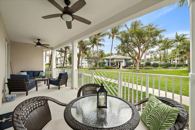 814 S Bay Colony Dr Drive S, Juno Beach, FL 33408