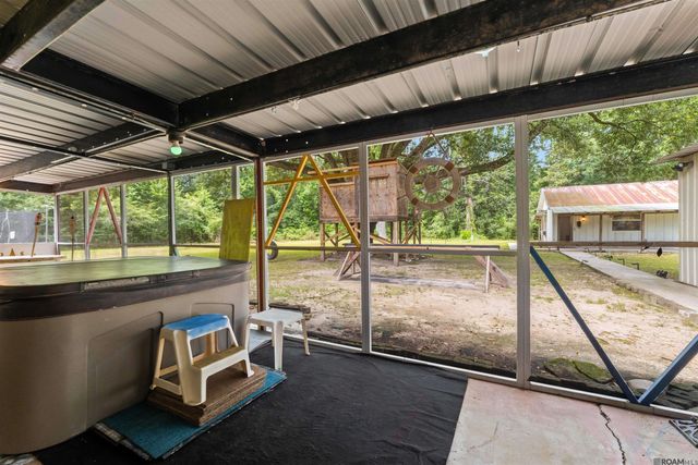 46157 Randall Rd, Hammond, LA 70401
