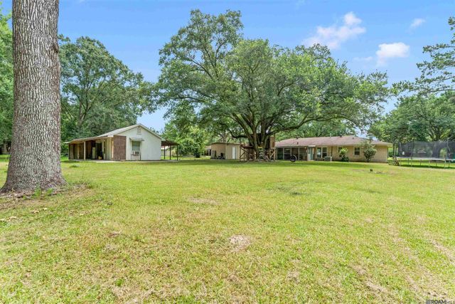 46157 Randall Rd, Hammond, LA 70401
