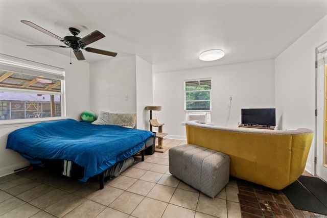 46157 Randall Rd, Hammond, LA 70401