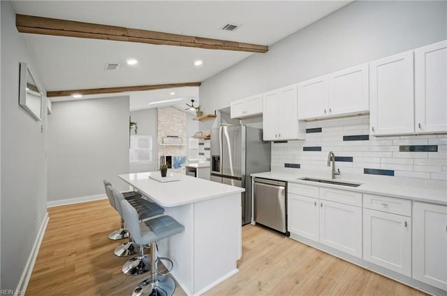 1856 Haviland DR, Virginia Beach, VA 23454