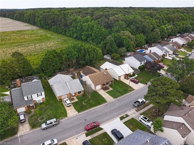 1856 Haviland DR, Virginia Beach, VA 23454