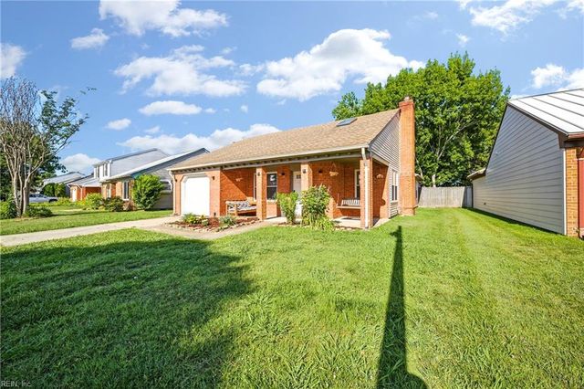 1856 Haviland DR, Virginia Beach, VA 23454