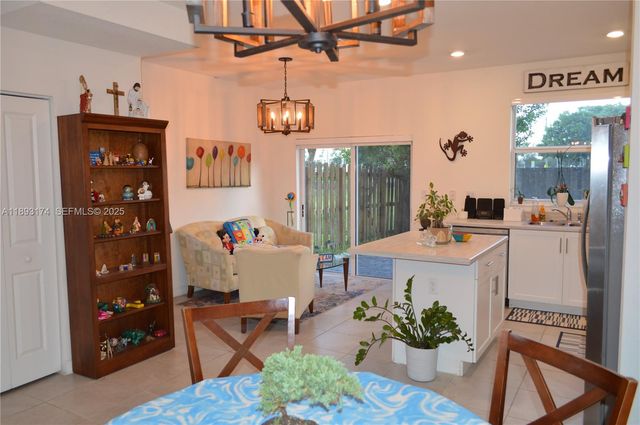 2744 SE 19th Street, Homestead, FL 33035