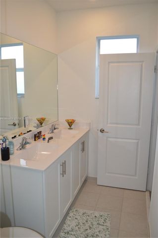 2744 SE 19th Street, Homestead, FL 33035