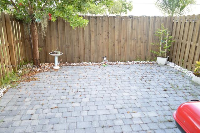 2744 SE 19th Street, Homestead, FL 33035