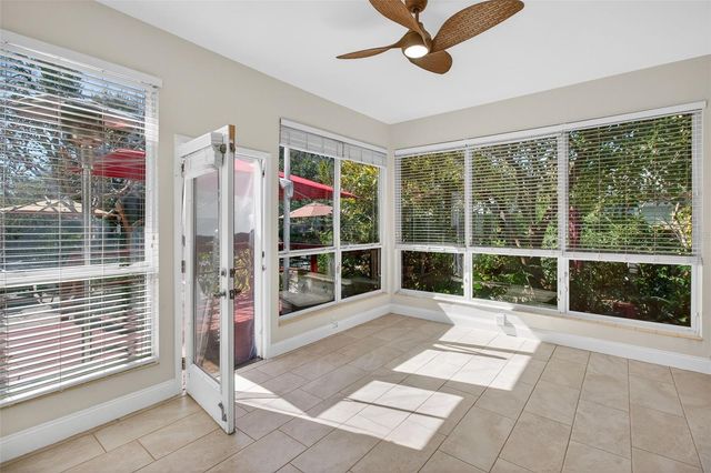 3030 8TH AVENUE N, St Petersburg, FL 33713