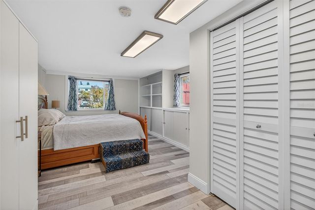 3030 8TH AVENUE N, St Petersburg, FL 33713