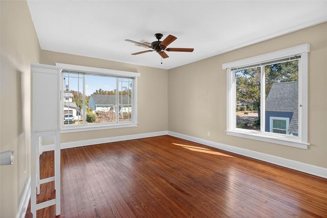 3030 8TH AVENUE N, St Petersburg, FL 33713