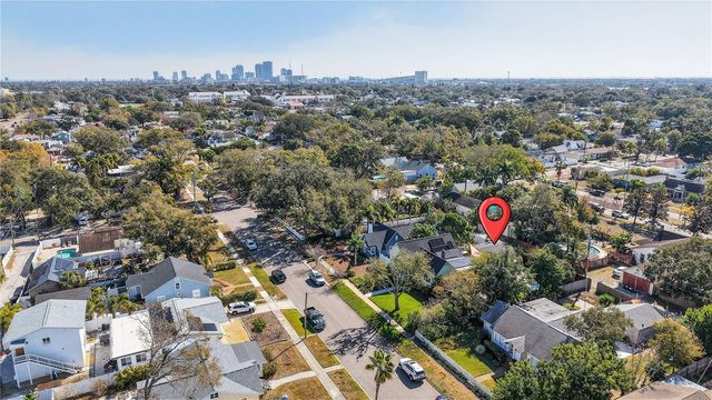 3030 8TH AVENUE N, St Petersburg, FL 33713