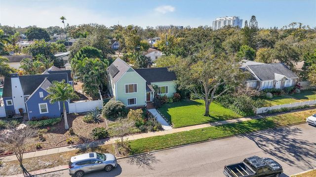 3030 8TH AVENUE N, St Petersburg, FL 33713