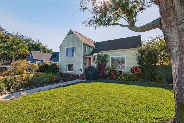 3030 8TH AVENUE N, St Petersburg, FL 33713