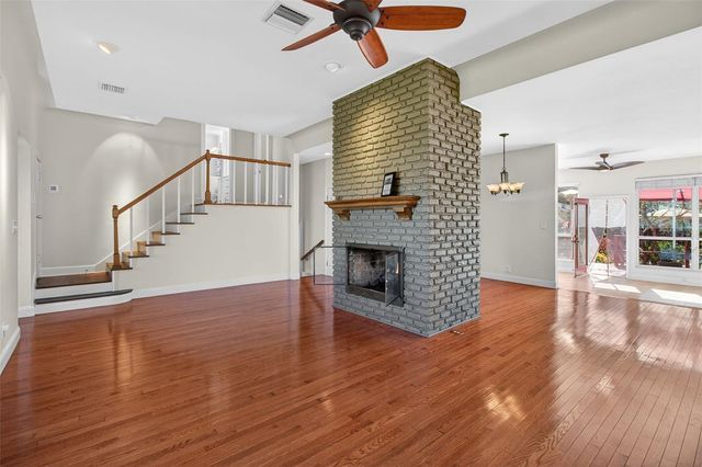 3030 8TH AVENUE N, St Petersburg, FL 33713