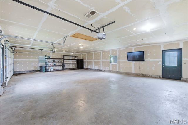 3933 Cherokee Trail, Edwardsville, IL 62025
