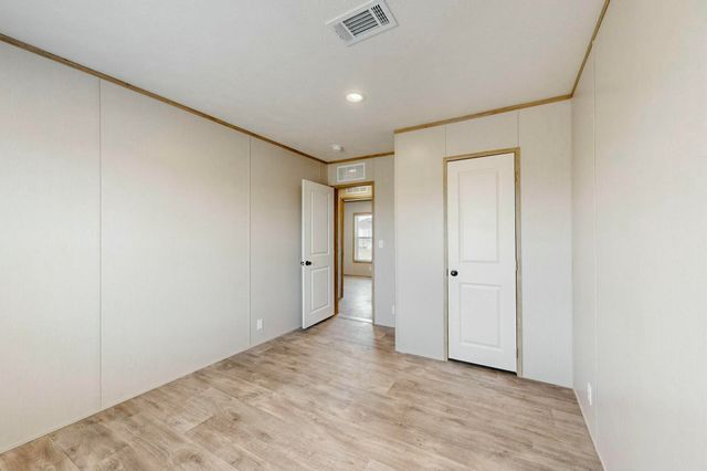 1304 19TH Street NW, Rio Rancho, NM 87144