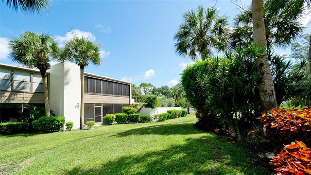 507 LAKESIDE DRIVE 507, Bradenton, FL 34210