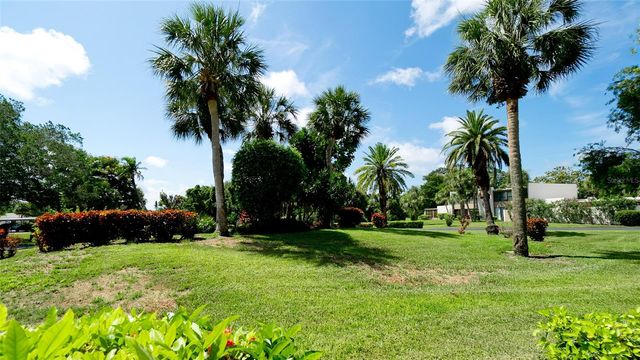 507 LAKESIDE DRIVE 507, Bradenton, FL 34210