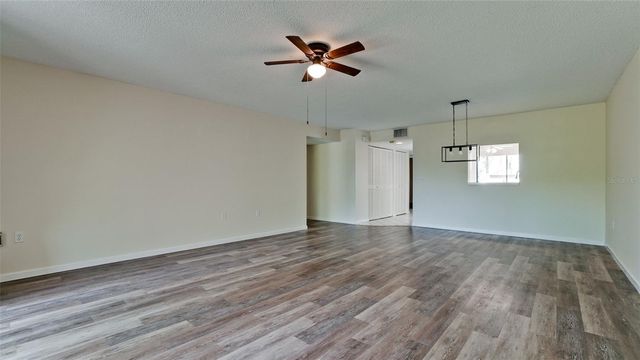 507 LAKESIDE DRIVE 507, Bradenton, FL 34210