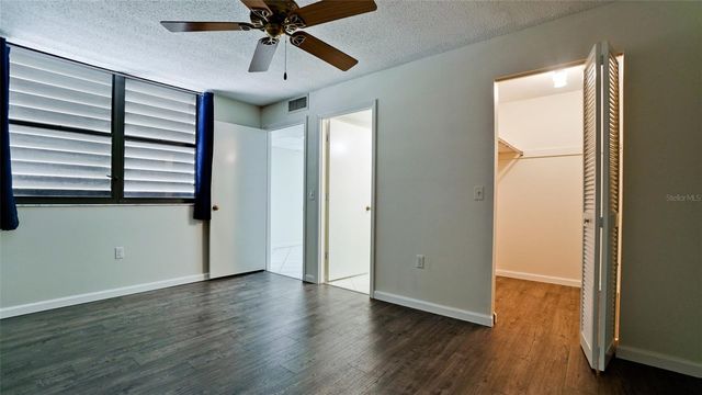 507 LAKESIDE DRIVE 507, Bradenton, FL 34210