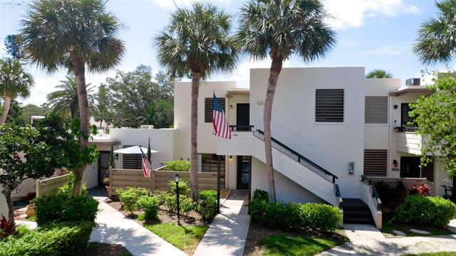 507 LAKESIDE DRIVE 507, Bradenton, FL 34210