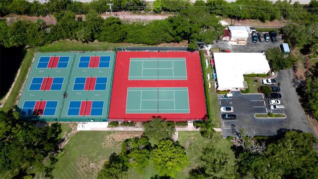 507 LAKESIDE DRIVE 507, Bradenton, FL 34210