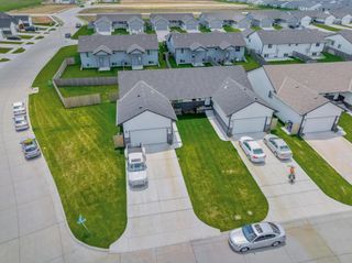 9001 E Chris St, Bel Aire, KS 67226