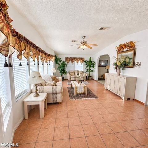2520 Brownell CT, North Fort Myers, FL 33917