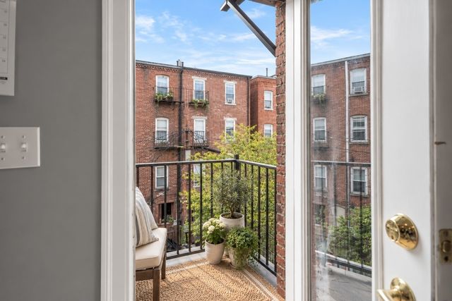 764 E 6th 2, Boston, MA 02127