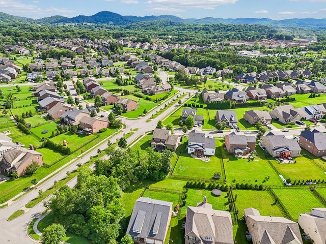 4627 Robin Ln, Nolensville, TN 37135