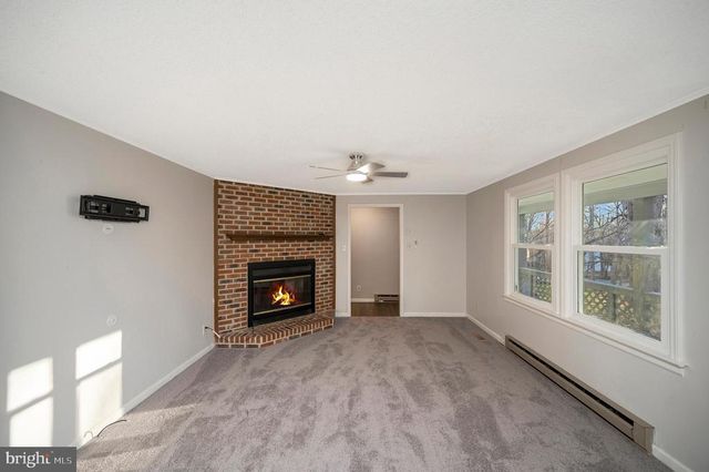 12402 TOLL HOUSE RD, Spotsylvania, VA 22551