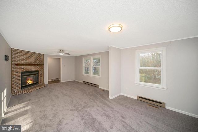 12402 TOLL HOUSE RD, Spotsylvania, VA 22551