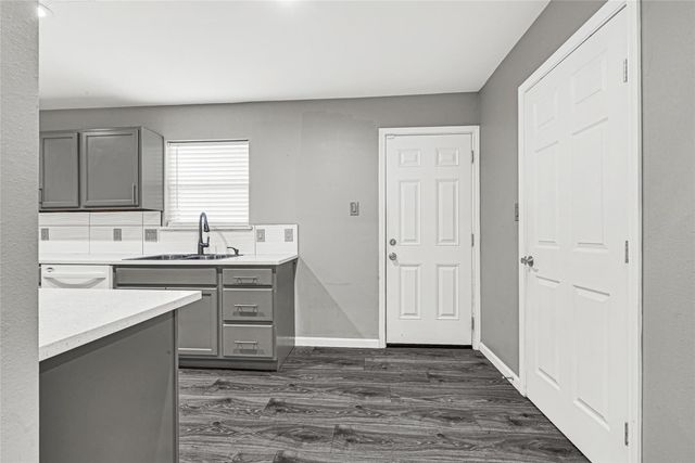 13003 Frank Lane, Stafford, TX 77477