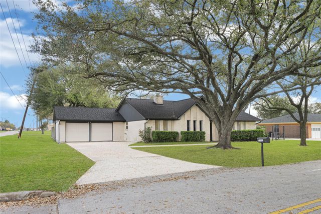 13003 Frank Lane, Stafford, TX 77477