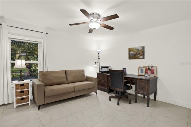 4303 MIDDLE LAKE DRIVE, Tampa, FL 33624