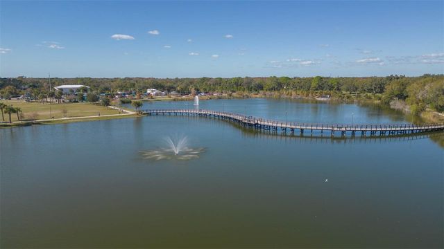 4303 MIDDLE LAKE DRIVE, Tampa, FL 33624