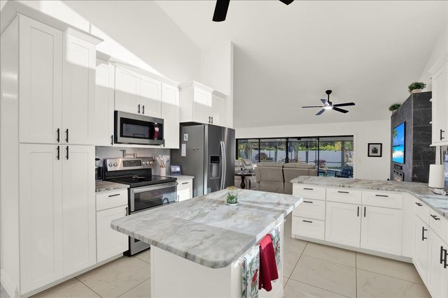 4303 MIDDLE LAKE DRIVE, Tampa, FL 33624