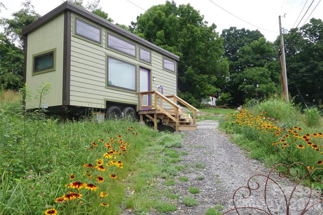 437 Onteora Boulevard, Asheville, NC 28803