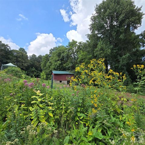 437 Onteora Boulevard, Asheville, NC 28803