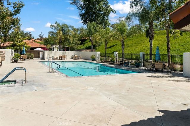 27866 Torroba, Mission Viejo, CA 92692