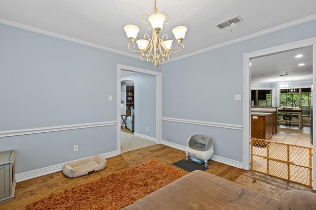 1610 Woodway Lane, Gilmer, TX 75644