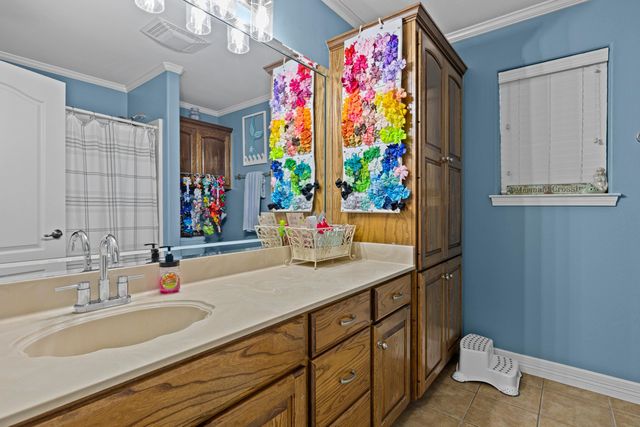 1610 Woodway Lane, Gilmer, TX 75644
