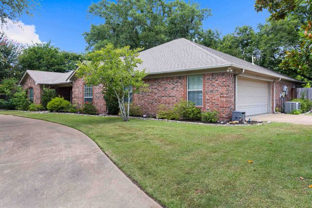 1610 Woodway Lane, Gilmer, TX 75644