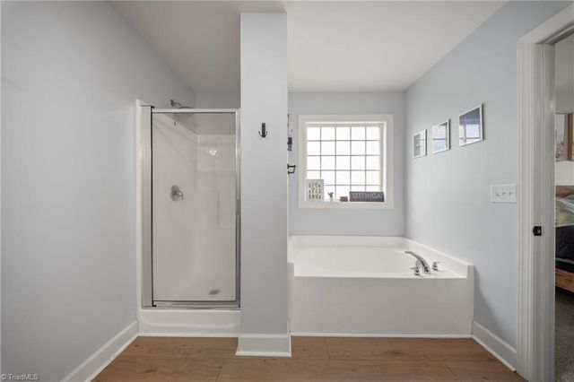 4774 Abbey Park Road, Kernersville, NC 27284