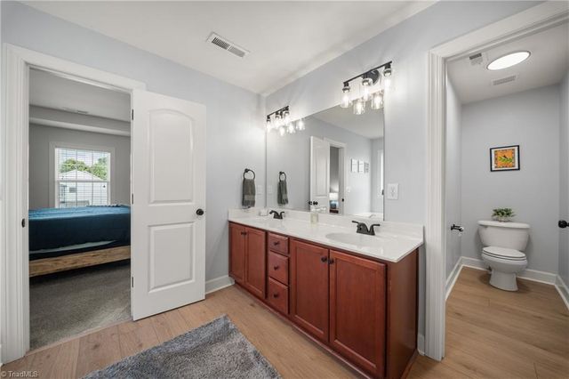 4774 Abbey Park Road, Kernersville, NC 27284